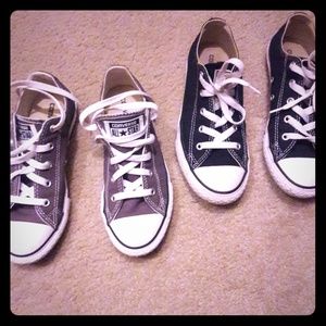 2 pair grey and black converse low tops